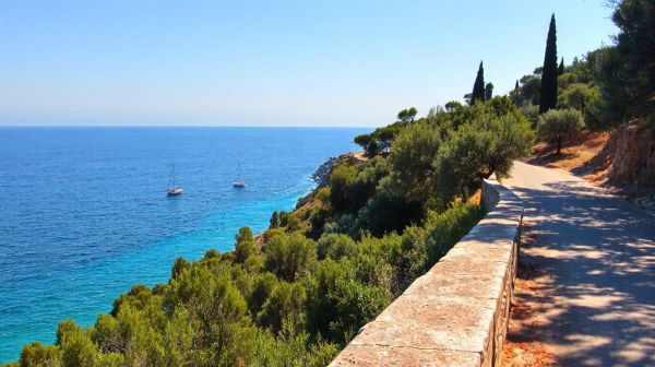 Sélectionnez une promenade maritimes inoubliable à Piana